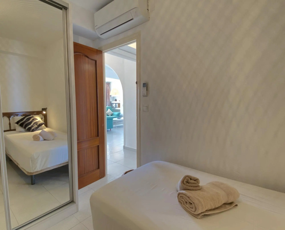 Bahia 46 Apartments Casasol