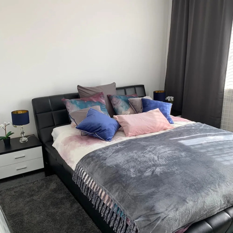Your Home in Warsaw - Apartment Stegny- Mokotow