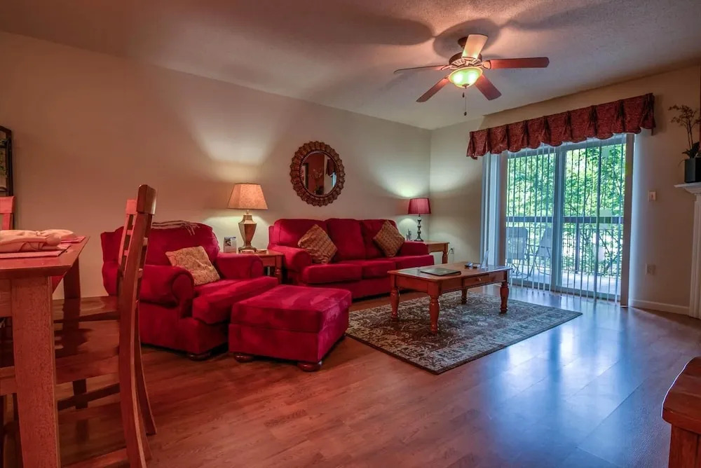 Cedar Lodge 103