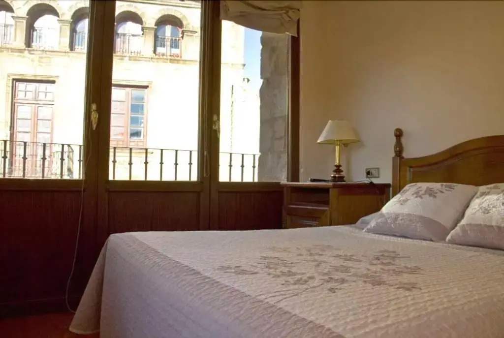 Hostal Las Coronas