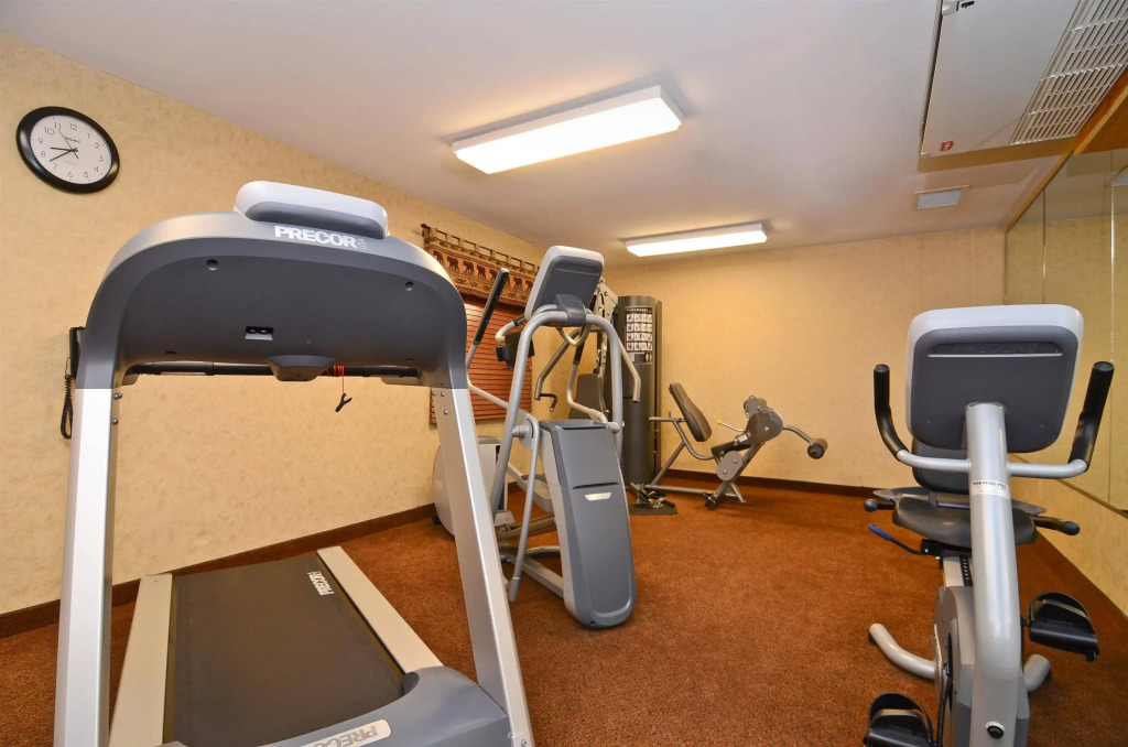 Best Western Plus Kelly Inn and Suites