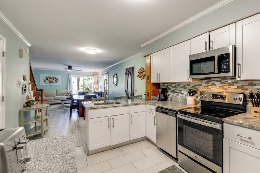 2 Mi to Bethany Beach: Duplex w/ Private Deck