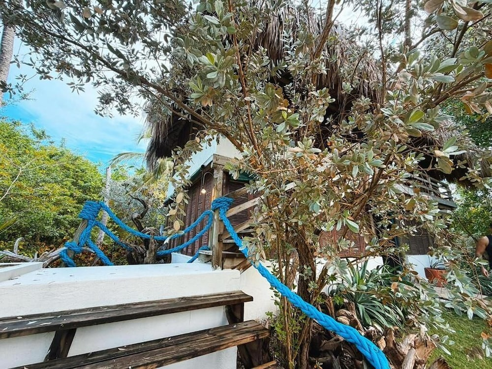 Isla Alegria