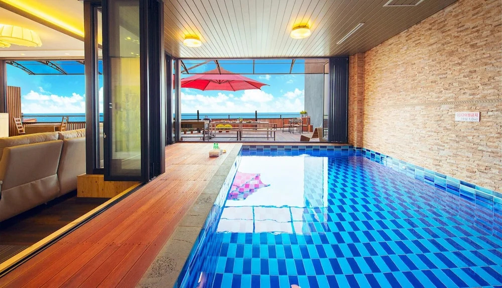 Sun&Moon Pool Villa
