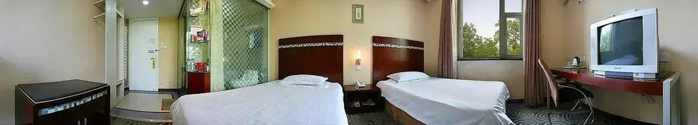Roman Holiday Business Hotel