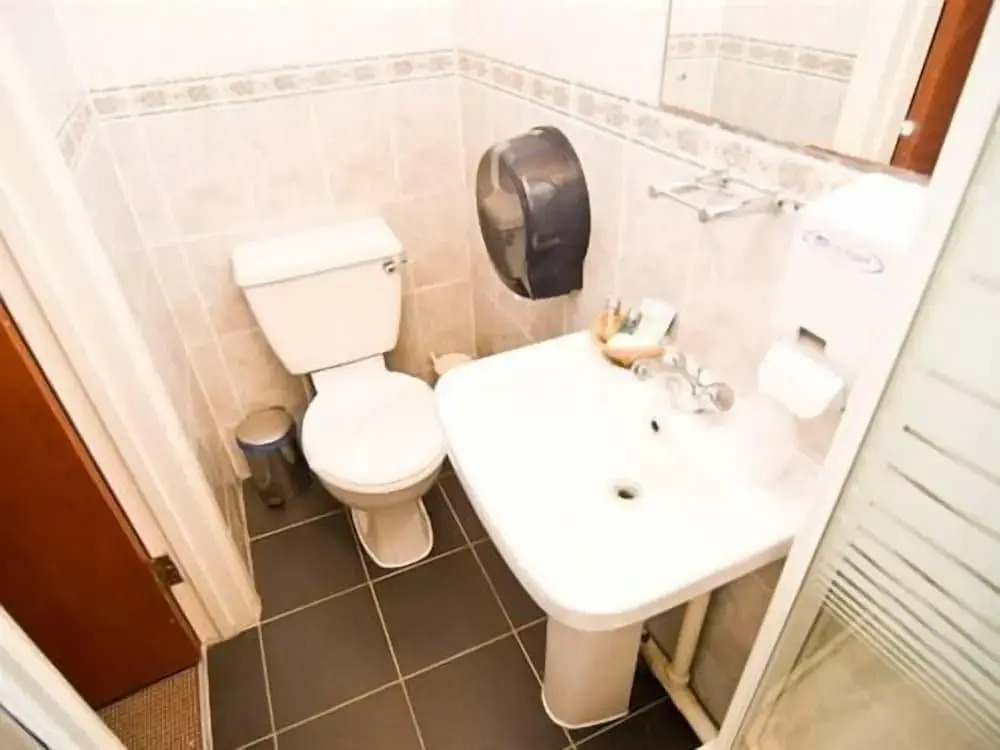 Skylark Guest House