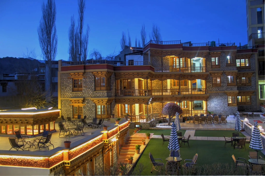 Hotel Spic N Span