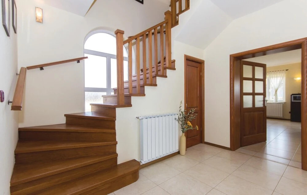 Amazing Home In Liznjan