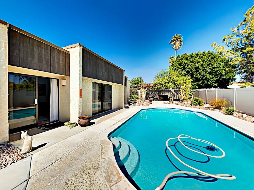 N Hermosa - 3 Br Home