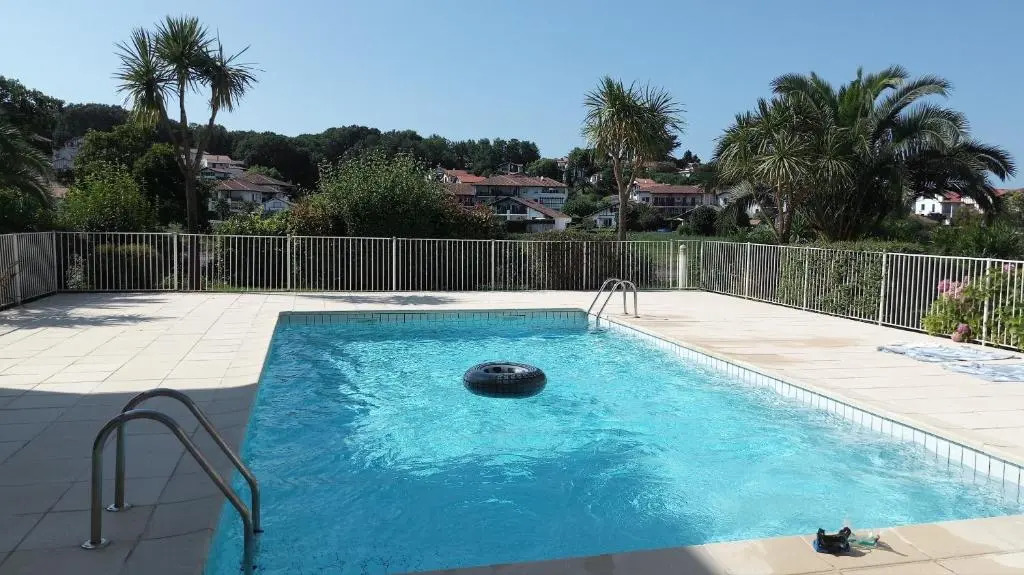 T3 RDC - Ciboure (Socoa) - Plage à pieds, piscine, tennis