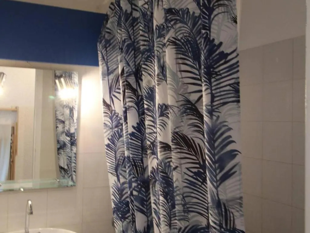 Appartement Royan, 1 pièce, 3 personnes - FR-1-494-67