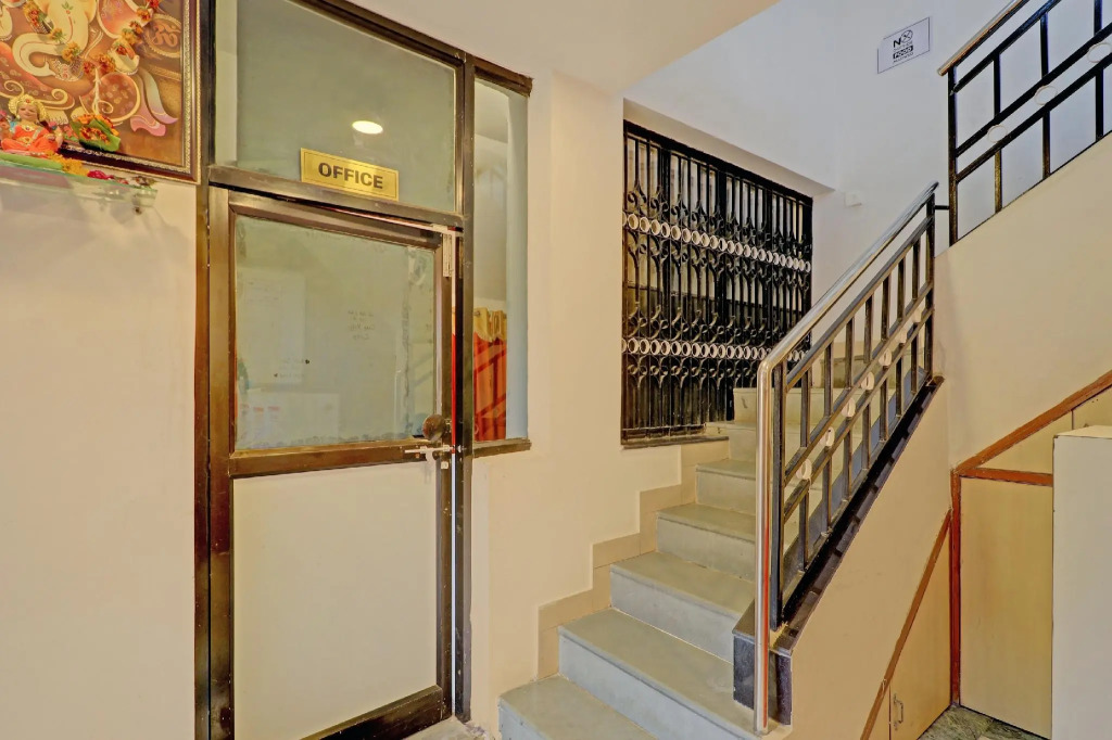 OYO Flagship 81177 Jai Mangalam Service Apartment