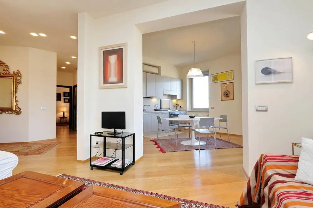 Saint Peter's Bright Apartment