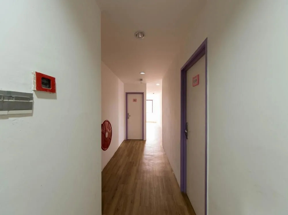 OYO 162 FB Hotel
