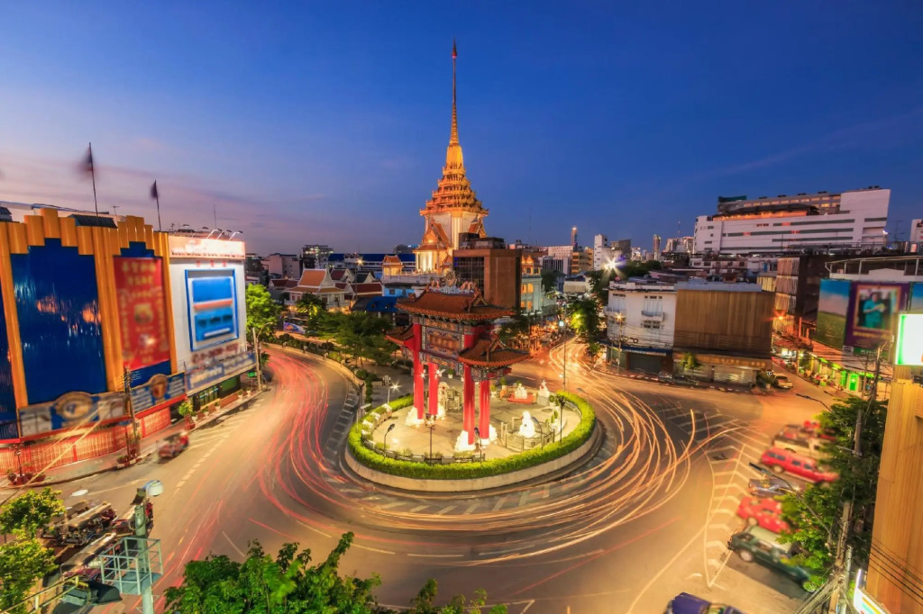 Admire Thonburi