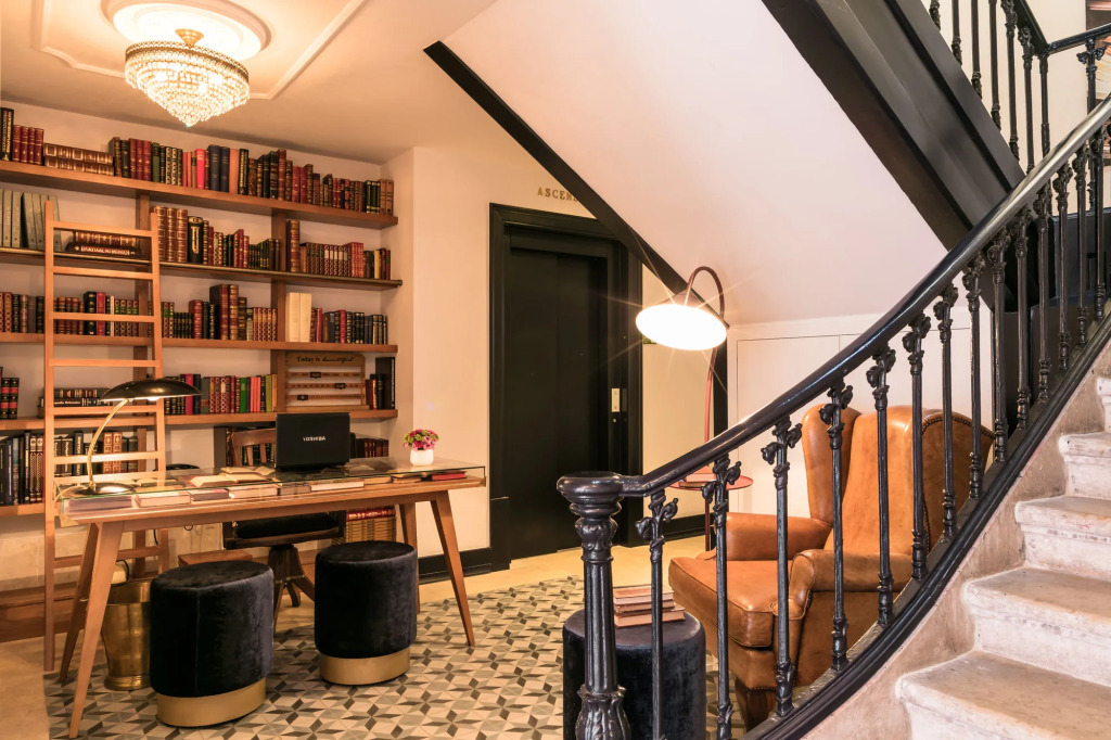Almaria - Ex Libris Apartments | Chiado