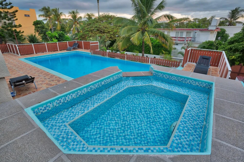 Hibiscus Villa - 5 Rooms