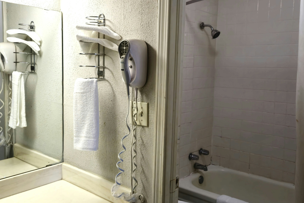 Castle inn & suites by OYO Lawton