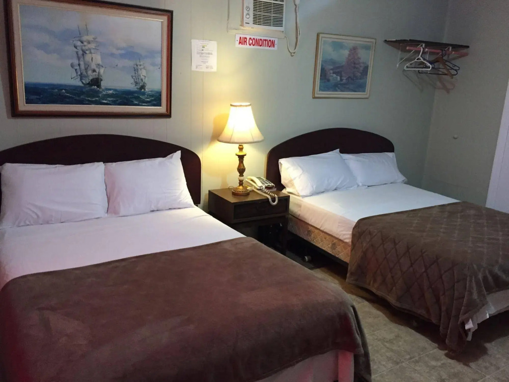Mariner Motel