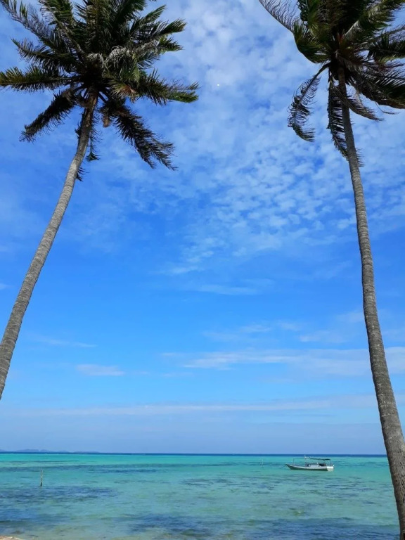 Arys Lagoon Bungalow & Hotel