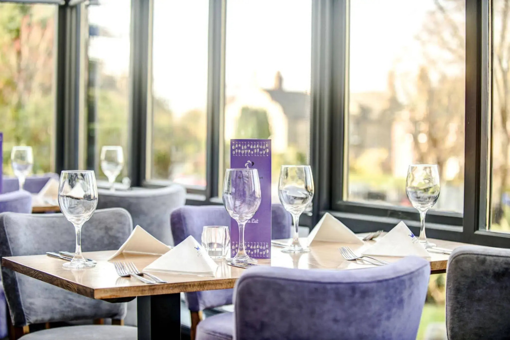 Royal Ettrick Hotel