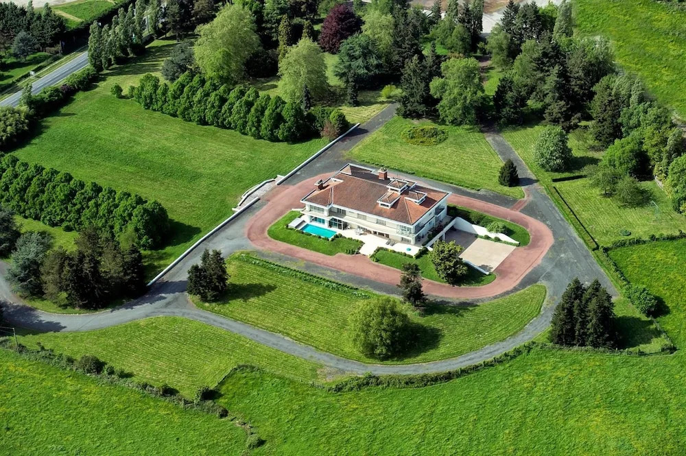 Villa Ayrault