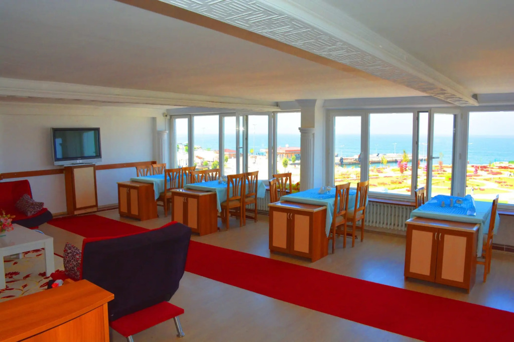 Hotel Ülke