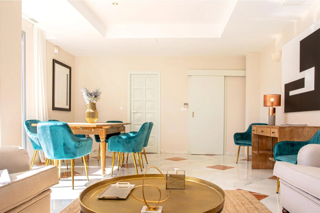 Amazing 4BD Duplex With Terrace in Santa Cruz Abades Terrace III