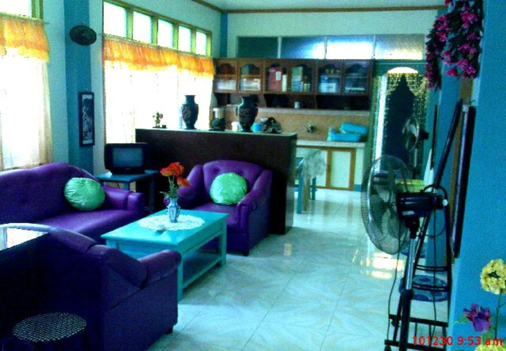 Jlc Hostel