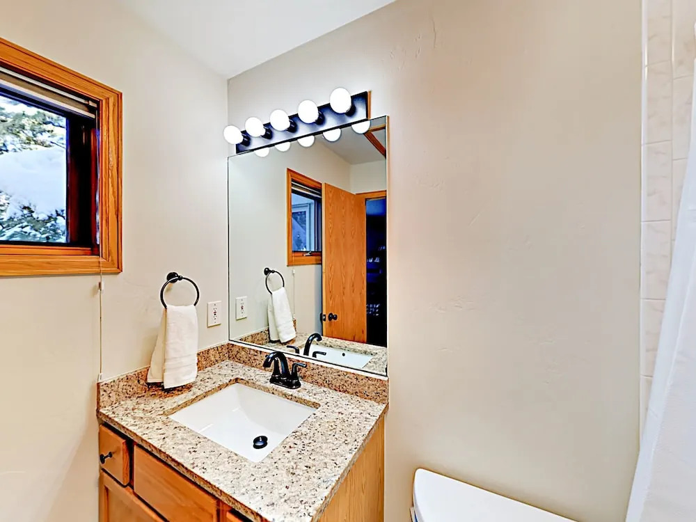 217 Avon - 3 Br Duplex