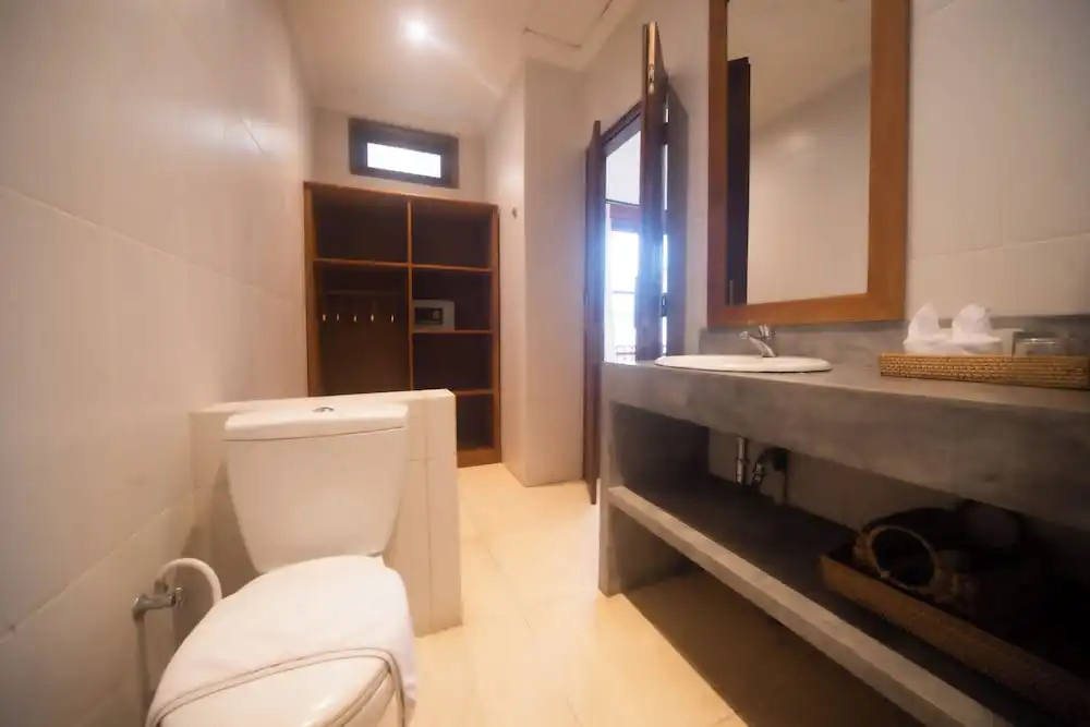 3BR Villa White Rose Central Canggu