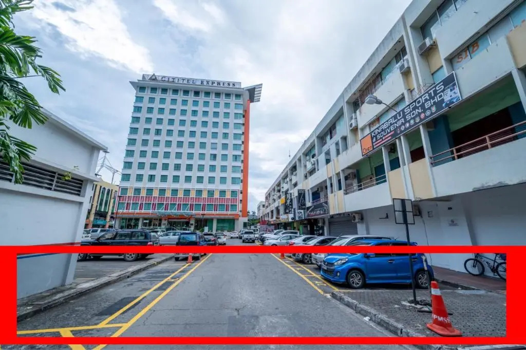 ACJ Residence @ Beside Cititel Hotel
