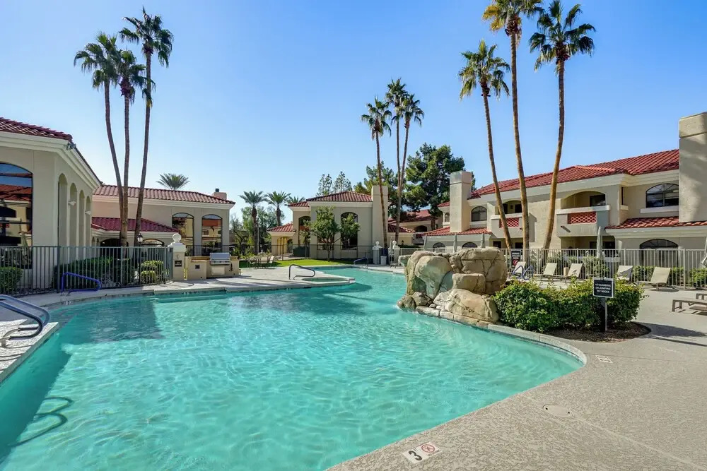 Patio + Community Perks: Stylish Scottsdale Escape