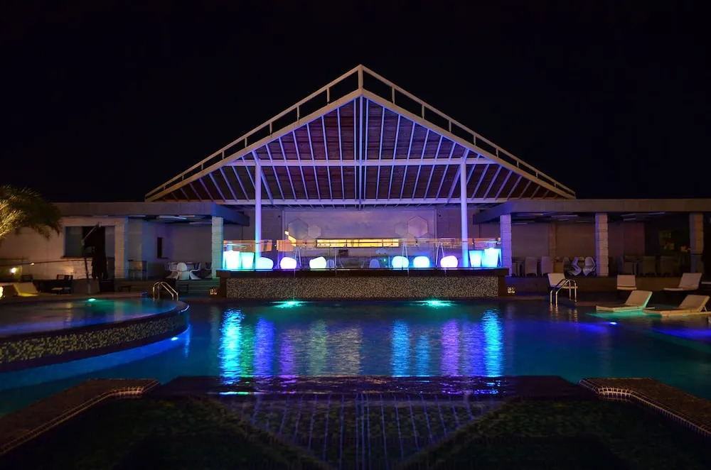 Rosa Bela Hotel & Convention Center