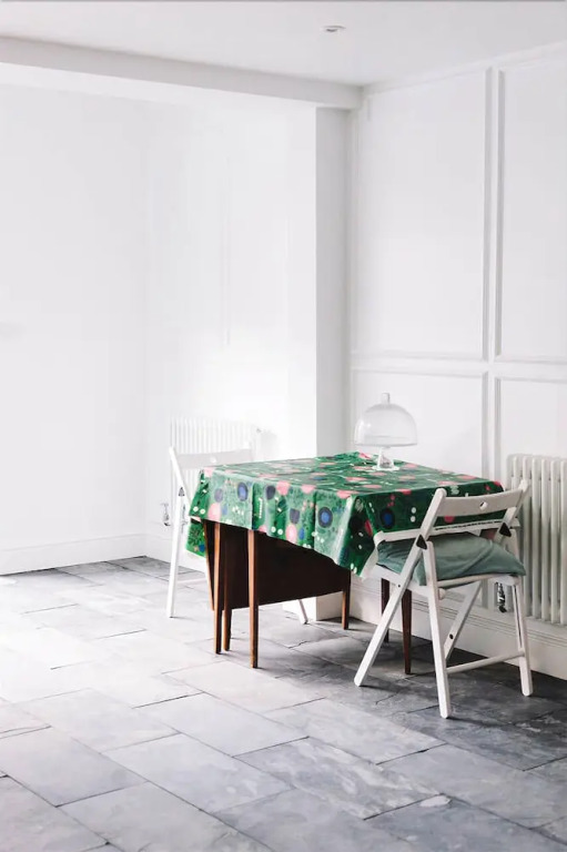La Bohème Patio Flat - Beautifully Renovated!