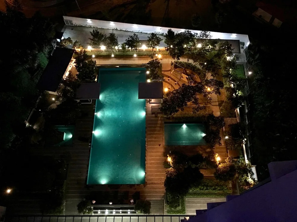 BFF @ Suasana Suite