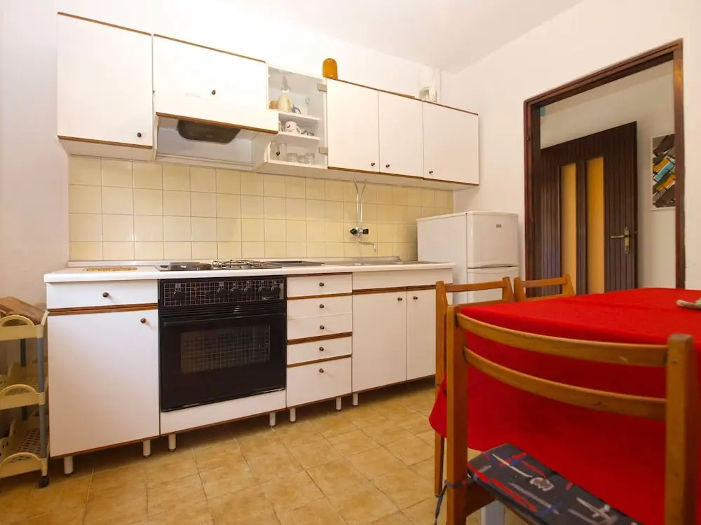 Apartments Biskupije 940