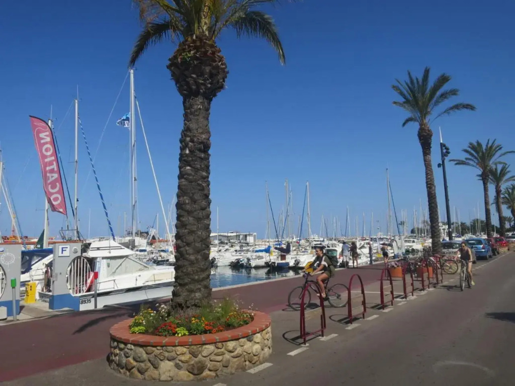 Les Flots Cypriano - INH 31649