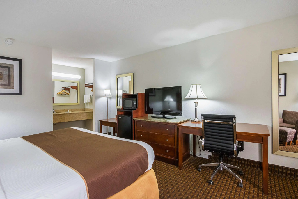 Best Western Central Inn