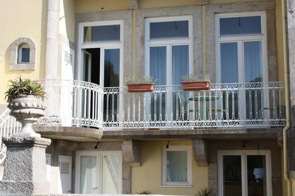 Oporto City Flats - Ayres Gouvea House