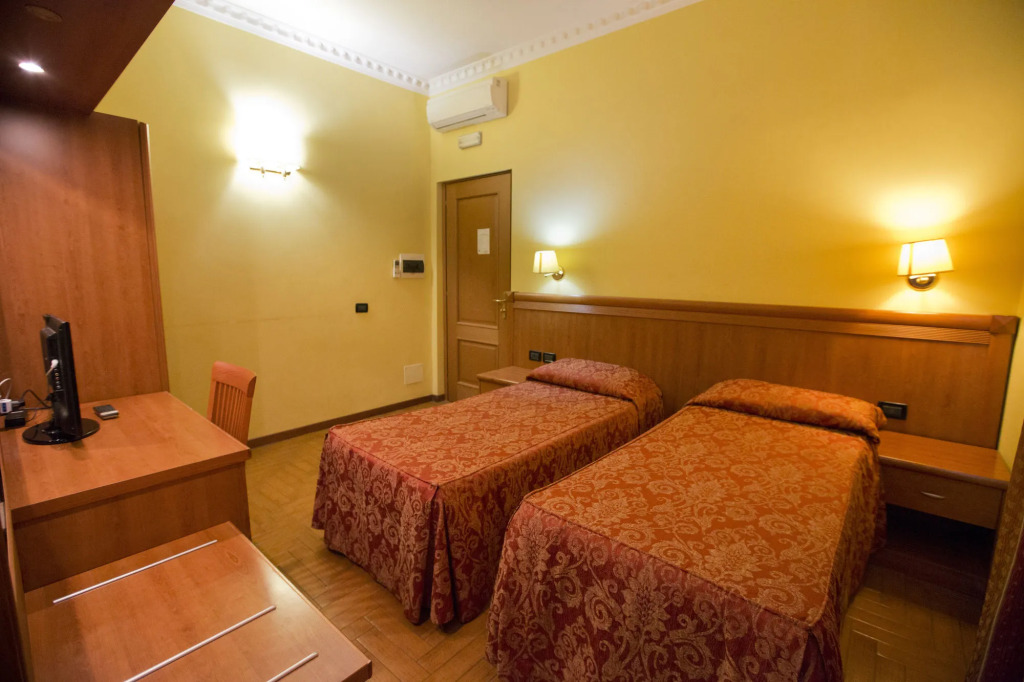 Hotel Lella