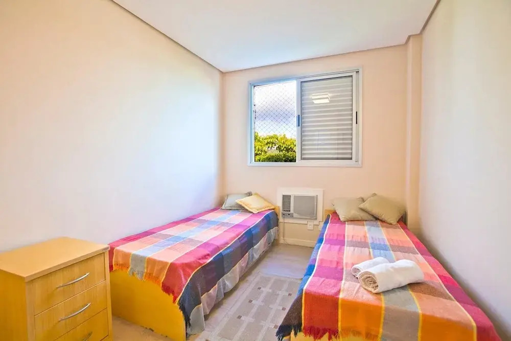 FL014 3 Bedroom Apartment By Senstay