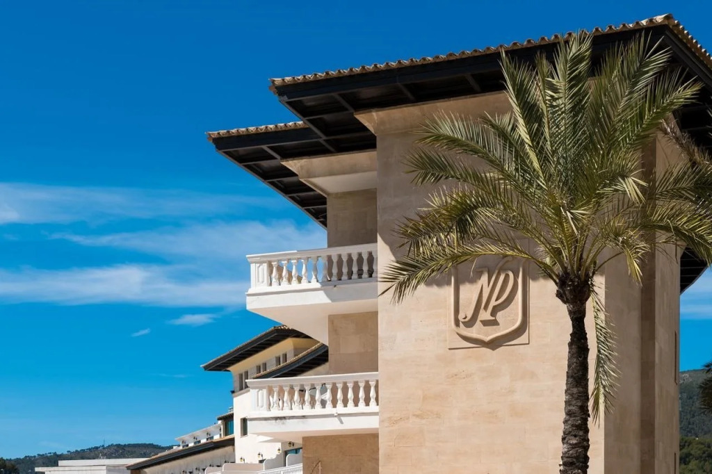 Nixe Palace
