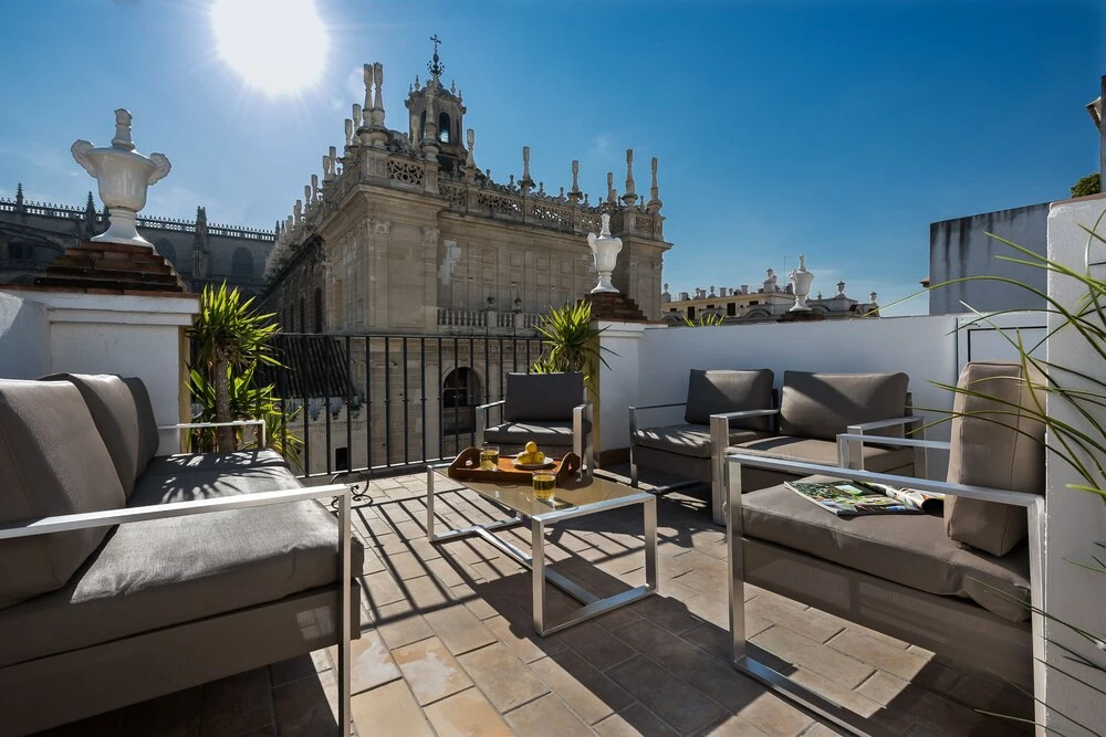 Apartment in Front of the Cathedral. 2 Bedrooms. Catedral I
