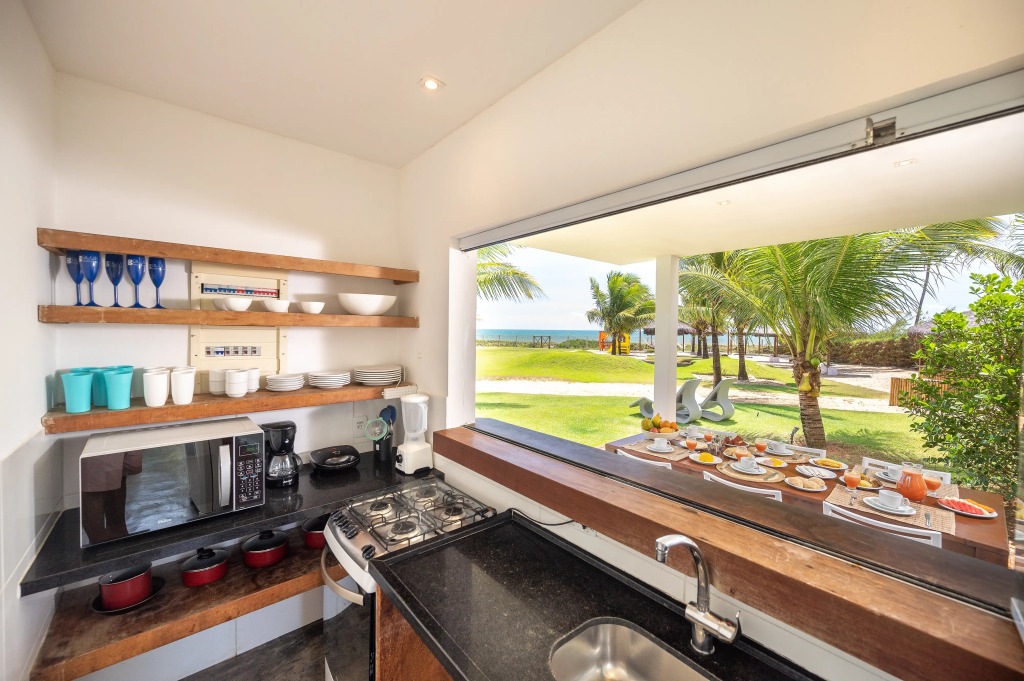 B Blue Beachouses