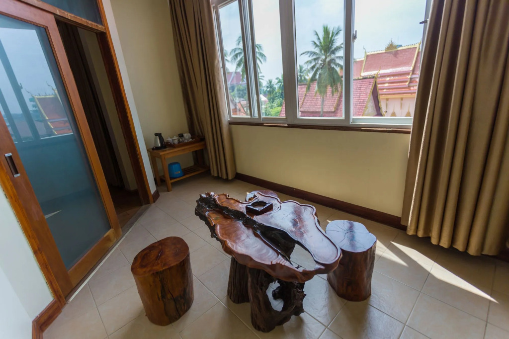 Mekong Hotel