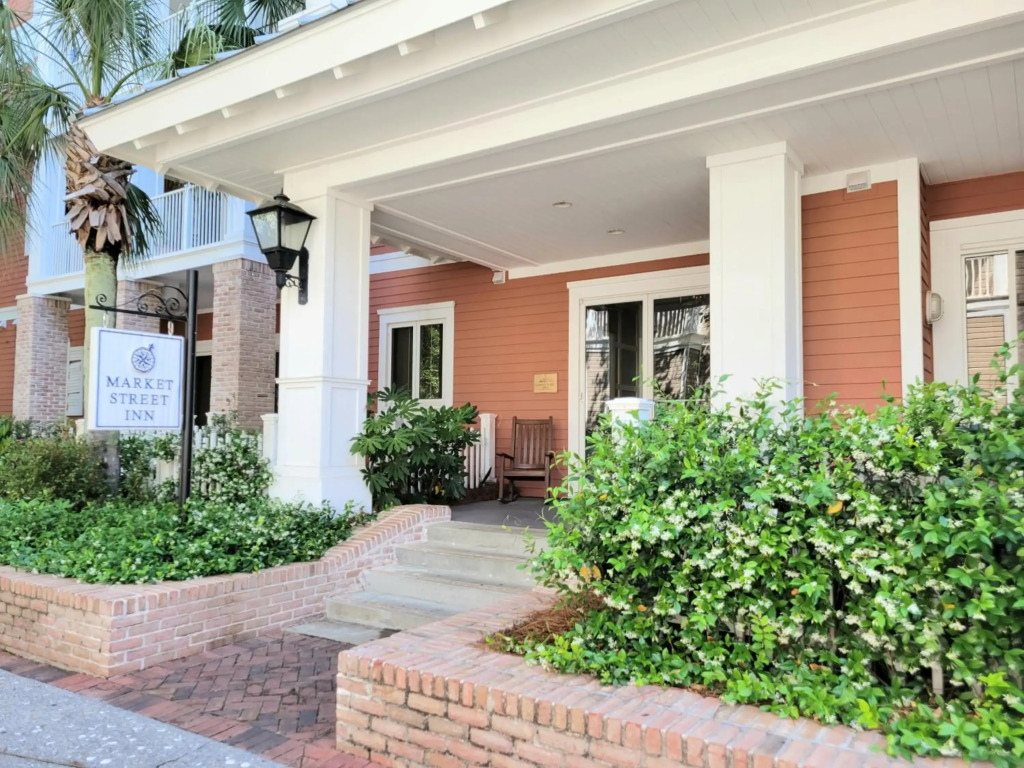 Market Street Inn 432-434 LOCKOUT