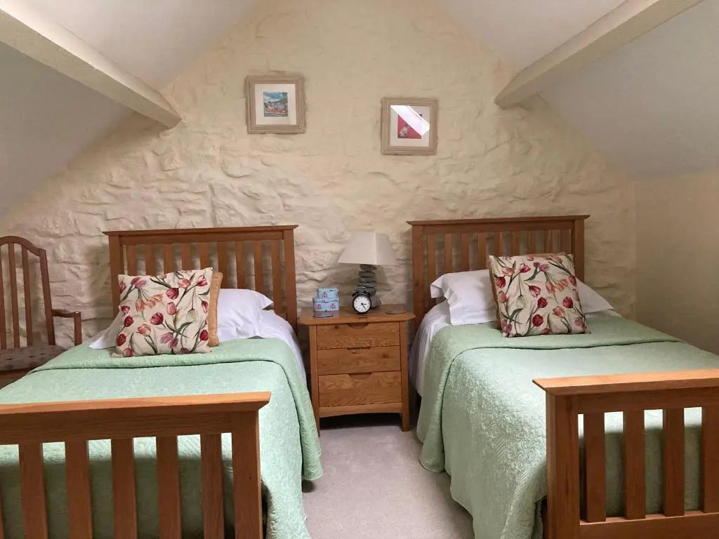 Courtyard Apartment