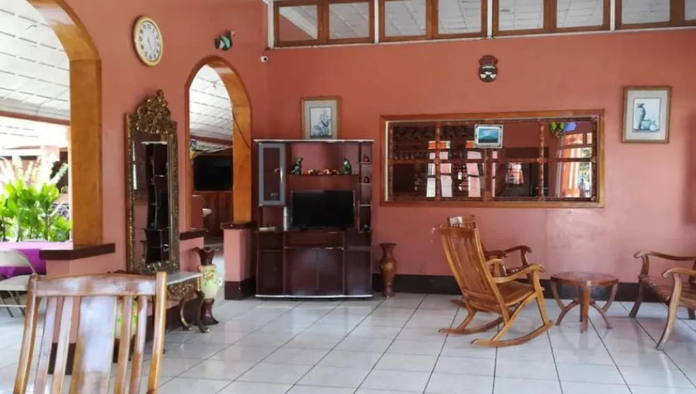 Hotel Central Altagracia