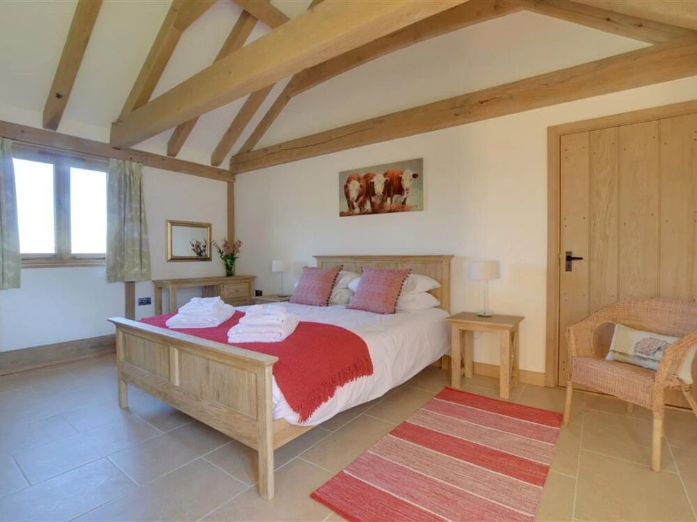 Lovely Holiday Home with Hot Tub near Bexhill & Hastings